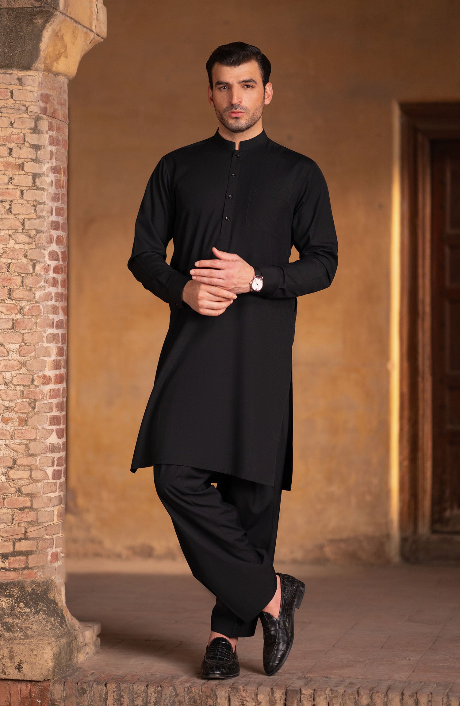 Basic Shirt Collar Shalwar Suit