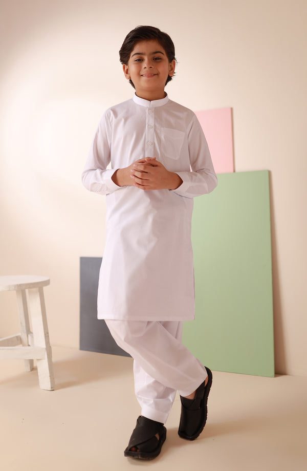 White Shalwar Suit