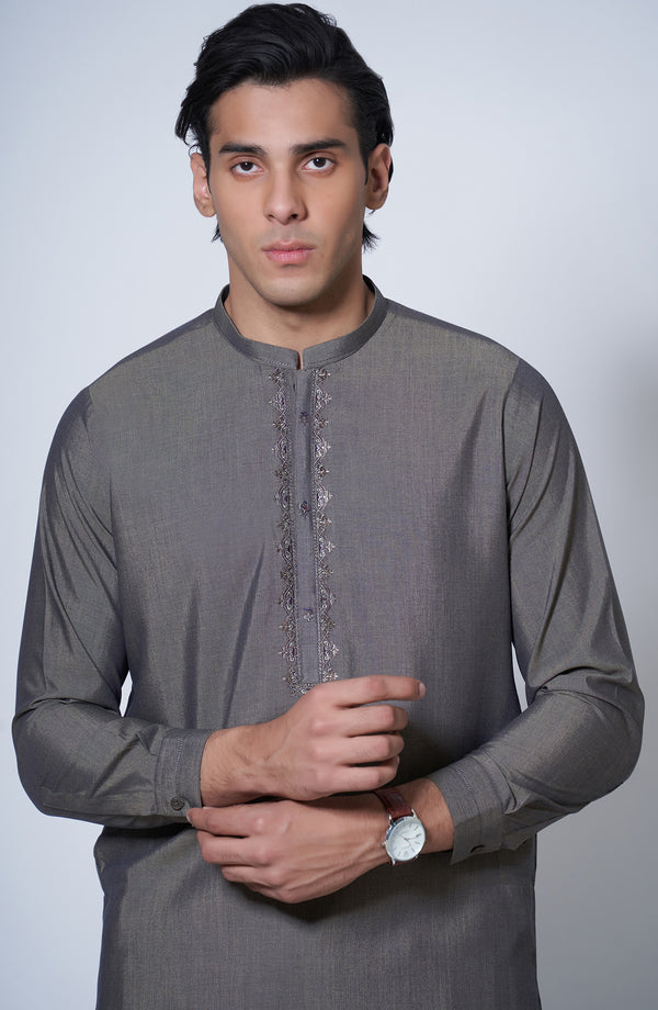 GREY EMBROIDERED SUIT