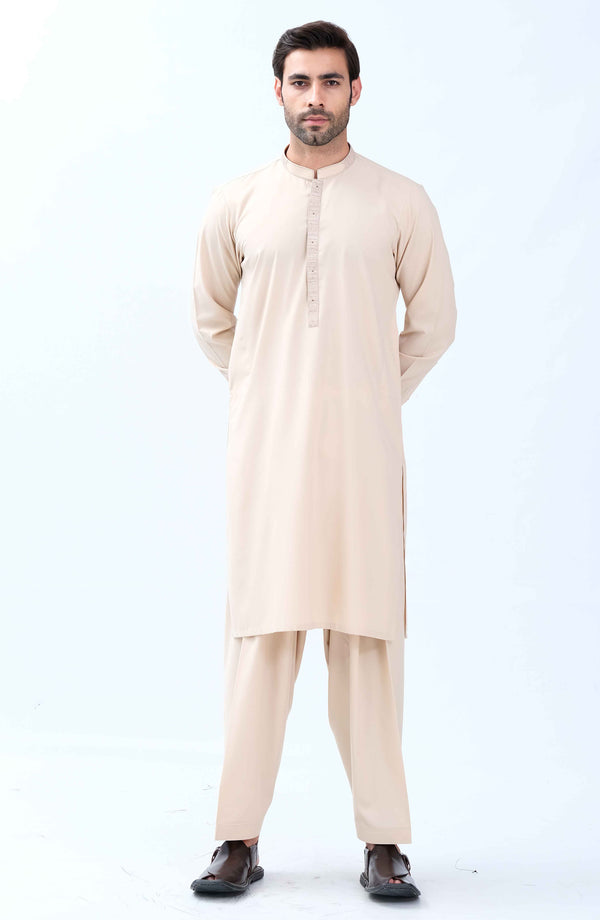 GEOMETRIC EMBROIDERED SUIT